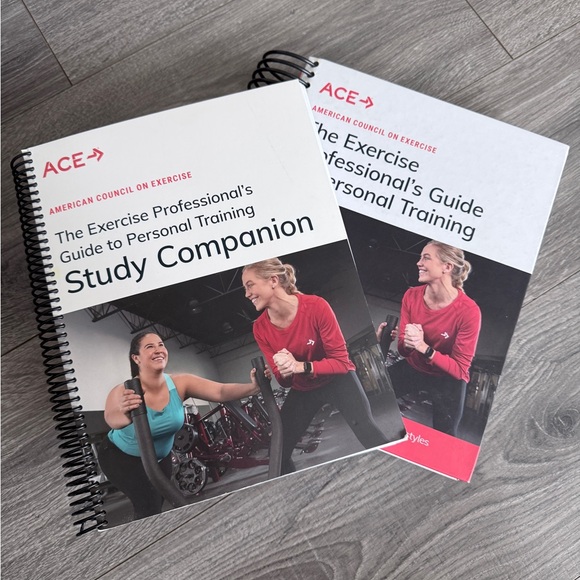 ACE OFFICIAL GUIDE/STUDY COMPANION - Picture 1 of 4